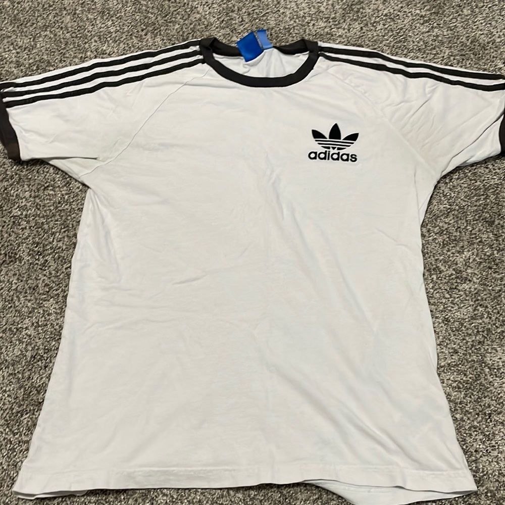 Men’s Adidas Shirt Large